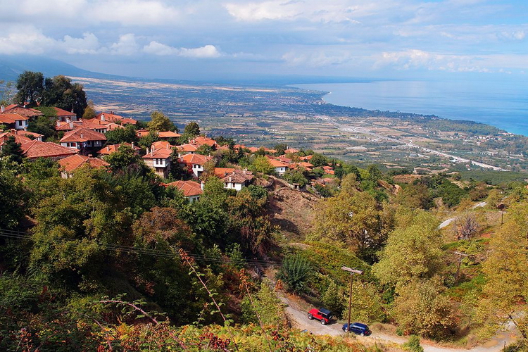  Palaios Panteleimonas 